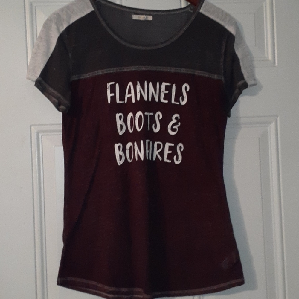 Maurices Fall Graphic Tee